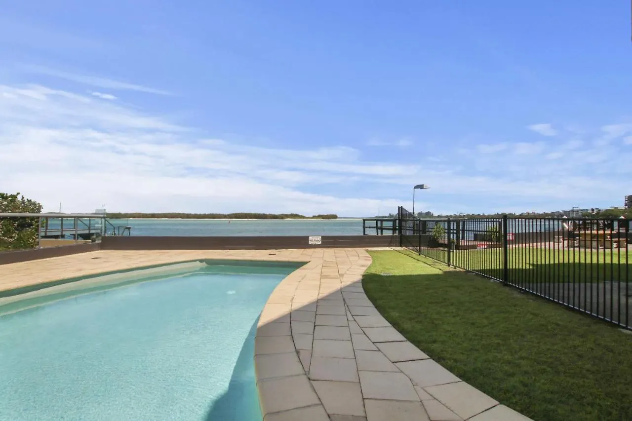 Pumicestone Lodge Unit 12 26 Maloja Ave Caloundra Australia