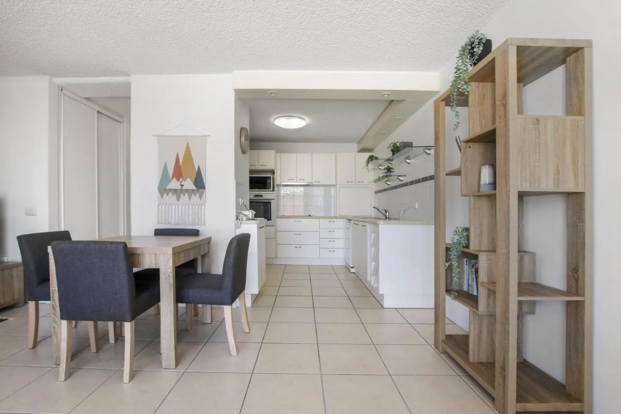 Apartment Pumicestone Lodge Unit 12 26 Maloja Ave Caloundra